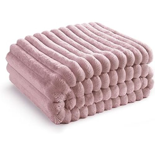 Bedsure Pink Fleece Blanket for Couch - Super Soft Cozy Blankets for Women, Cute Small Blanket for Girls, 50x60 Inches