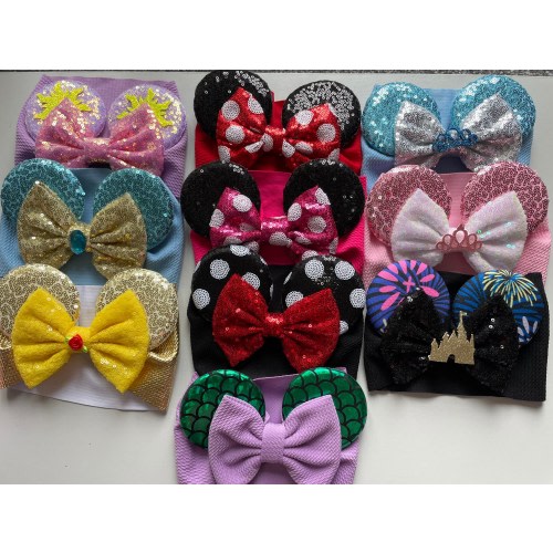 Minnie Mouse baby headband / Disney baby headband