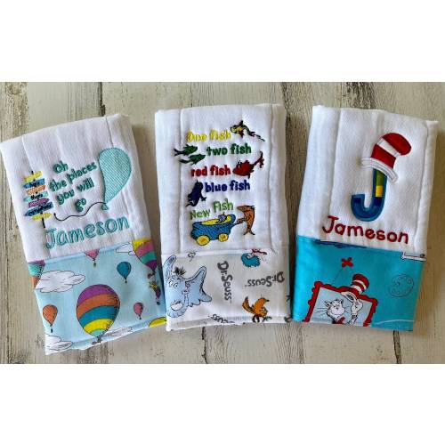 Dr. Seuss Baby Burp Cloths set, machine embroidered burp cloths, Baby burp cloths, baby gift, personalized baby gift, Seuss burp cloths