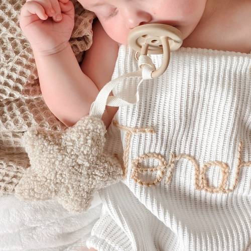 Teddy fleece comforter, star comforter, dummy comforter, dummy clip, paci holder