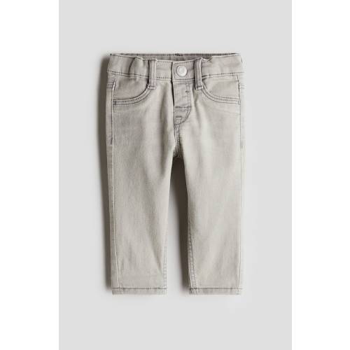 SKINNY FIT JEANS