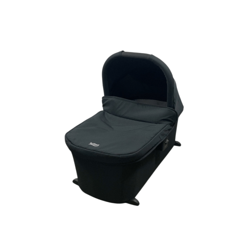 Britax Zinnia Bassinet, Onyx Glacier