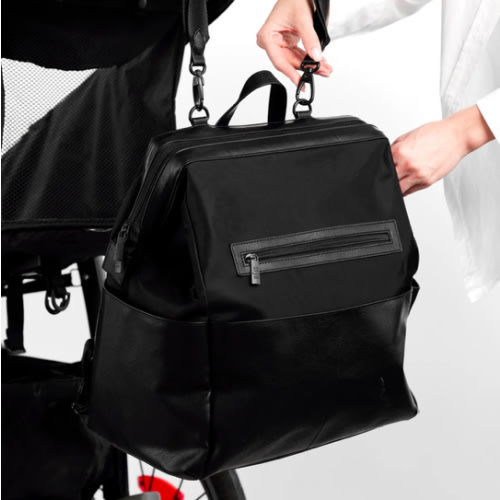 BÉIS 'The Diaper Backpack' in Black - Black Diaper Bag & Diaper Backpack