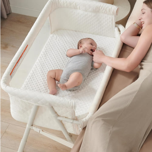 Bassinet Bedside Sleeper, Baby Crib for Newborn, Baby Bassinets Bedside Sleeper with 4 Auto-Lock & Adjustable Height, Breathable Mesh & Mattress, Bedside Bassinet