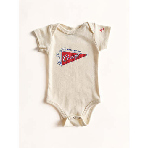 Chicago Pennant Onesie – Alice & Wonder