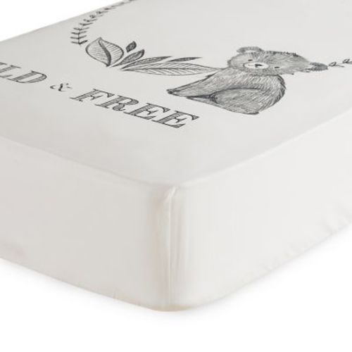 ever & ever™ Bear Picnic Photo Op Fitted Crib Sheet in White - WHITE - CRIB SHEET