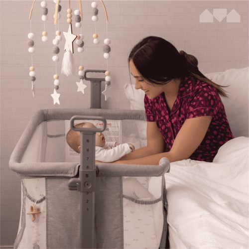Milliard Baby Bedside Bassinet Sleeper with Breathable Mesh Fabric Great for next to Bed Side Sleeper / Portable Infant Crib