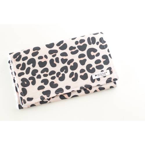Burp cloth-LEOPARD burp cloth. Mix & Match burp cloth-Baby Shower Gift. Burp Rag. burp pads. modern burp cloth. Pink Animal Print