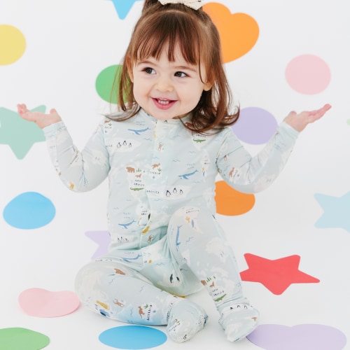 Sea The World magnetic footie