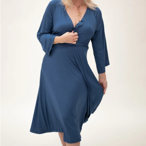 Amelia Labor & Postpartum Gown in Midnight Blue – Lila