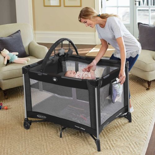 Graco Pack 'n Play On The Go Playard - Kaden