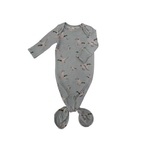 Knotted Infant Gown - Mallards (0-3 mo)