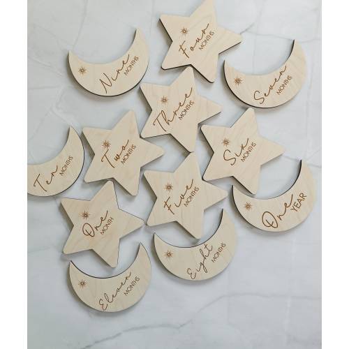 Baby Monthly Milestone Markers, Star & Moon theme Milestone Markers, Baby Photo Props, Baby's First Year, 1-12 Month Rounds, Space Nursery