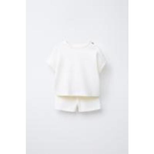 WAFFLE KNIT T-SHIRT AND SHORTS MATCHING SET - Oyster-white | ZARA United States