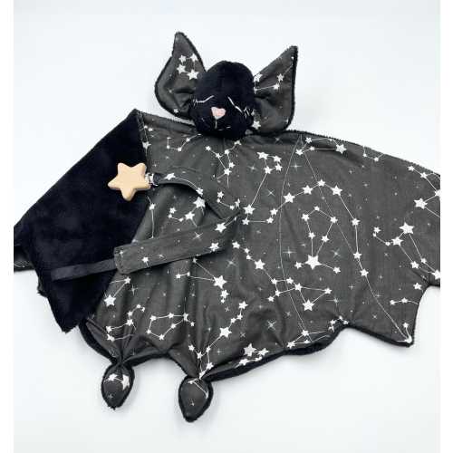 Baby bat security blanket, bat comforter, Doudou with pacifier holder, baby blanket bat, lovey blanket, bat plush, personalized baby toy