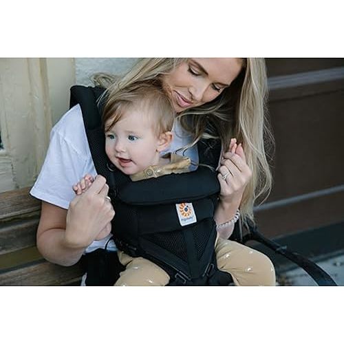 Ergobaby Omni Classic (formerly OMNI 360) All-Position Baby Carrier for Newborn to Toddler with Lumbar Support and Cool Air Mesh, 7-45 Pounds, Onyx Black, One Size