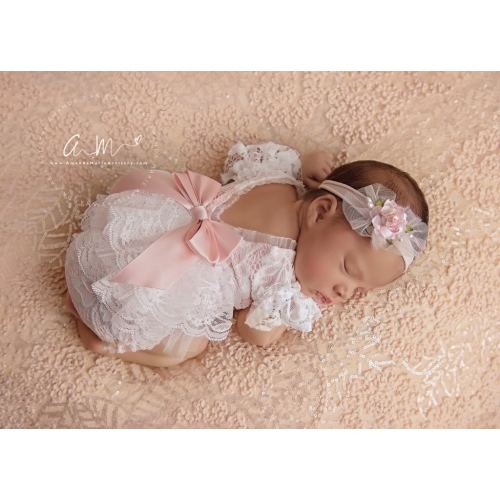 Lace newborn romper, Newborn pink romper, Newborn lace romper set, Newborn photo props, Newborn photo outfit, Newborn girl lace romper.