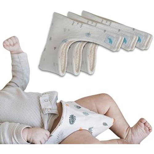 3-Pack - Newborn Pee Shield - Absorbent, Easy-to-use Diaper Changing Cover for Baby Boys - Essential Baby Accessory for New Parents - Pee Teepee (Snowy Trees)