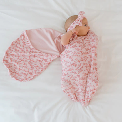 Cocoon Swaddles for Newborn - Shop Swaddles | Mama Coco