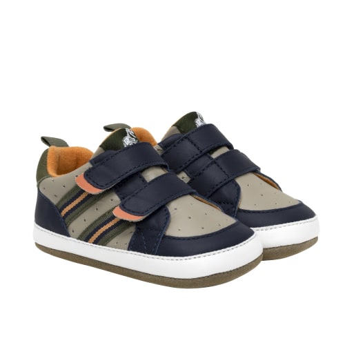 Brooks First Kicks in Navy Size 18-24 months