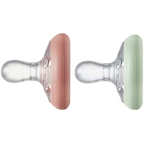 Tommee Tippee Breast-Like Pacifier, Skin-Like Texture, Symmetrical Design, BPA-Free Binkies, 0-6m, 2-Count