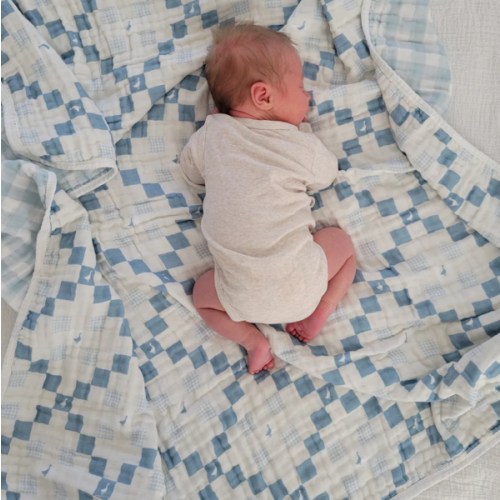 Grandma's Goose Quilt 6 Layer Gauze Blanket