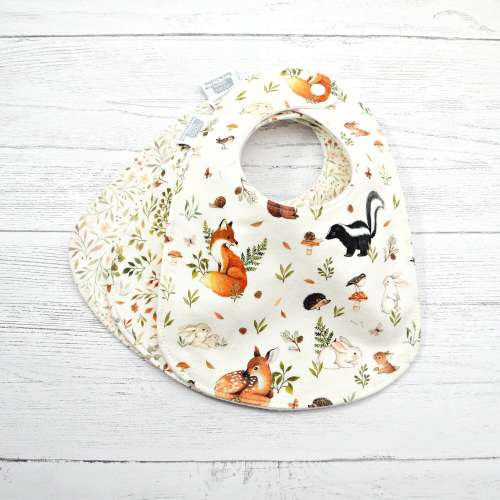 Woodland animals baby bib, baby shower gift, grey bib, gift under 20, newborn baby gift, new parents, drool bib, food bib, deer, skunk, fox