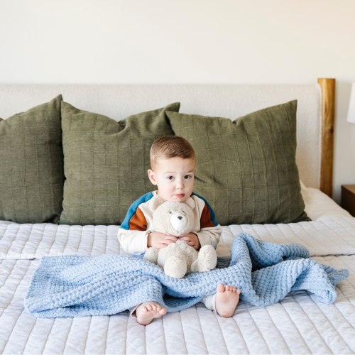 SARANONI - WAFFLE KNIT RECEIVING BLANKET