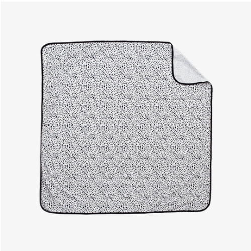 BapronBaby® Splash Mat / Large Waterproof Pad to Catch Highchair Mess– ezpz