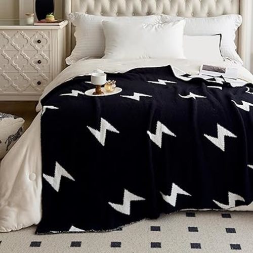 NIDITW Black Lightning Bolt Blanket 30x40 Ultra Soft Microfiber Fleece Lightweight Knit All Season Blanket for Couch Sofa Beds (Black, Baby)