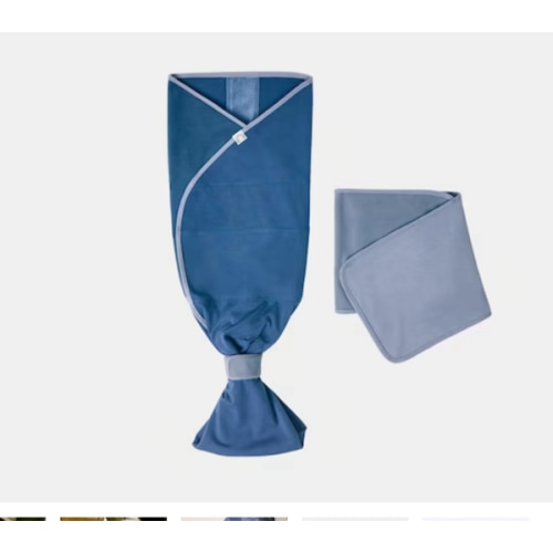 b.e.s.t. swaddle - Coconut Cream or navy