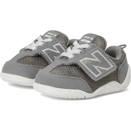 New Balance Baby-Boy's New-b First V1 Sneaker