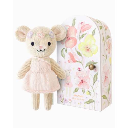 Tiny Emma the mouse