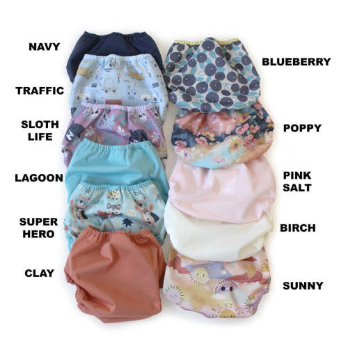Thirsties Duo Wrap two-sized cloth diaper cover
SIZE 1 (all of them)