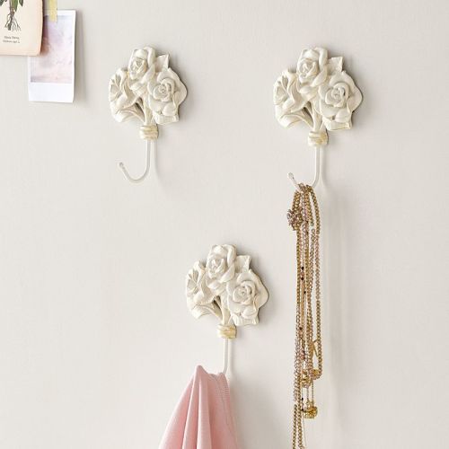 LoveShackFancy No Nails Bouquet Hooks - Set of 3