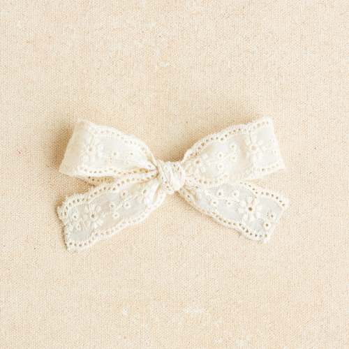 Petite Classic Hair Bow • Heirloom Lace