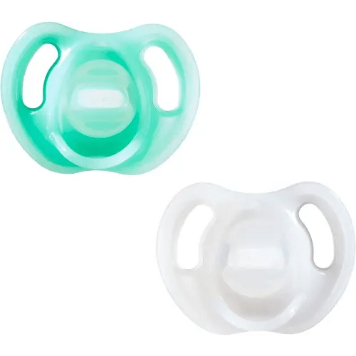 Tommee Tippee Ultra-Light Silicone Pacifier, 0-6 Months, Symmetrical One-Piece Design, BPA-Free Silicone Binkies, Blue/White, Pack of 2