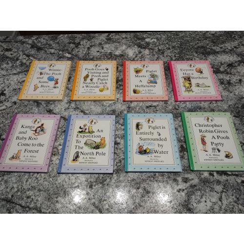 Vintage - Set of (8) Winnie the Pooh - Original Pooh Treasury Books - 90s - A.A. Milne - EUC