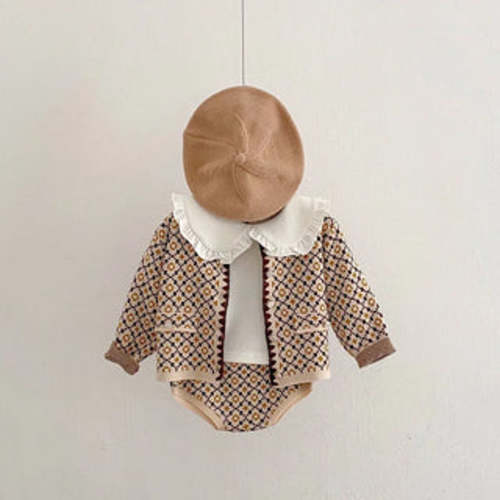 Knitted Cardigan Euro Outfit | RYAN AND REMI