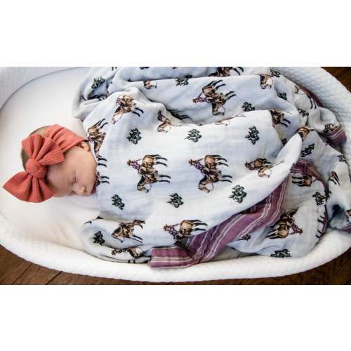Cowgirls & Cactus Bamboo Muslin Blanket – Cowkid Clothing Company