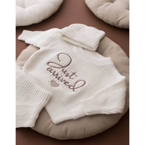 Just Arrived Knitted Baby Outfit Embroidered Newborn Baby Gifts Neutral Baby Gifts Boys Girls Knitted Hello World Set