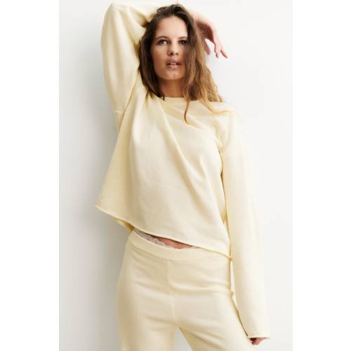 ROLL-EDGE SWEATER