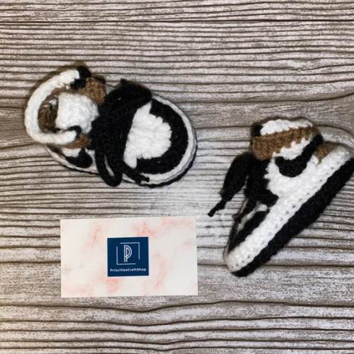 Crochet baby sneakers ~ knitted baby shoes ~Jordan 1 Retro Mocha