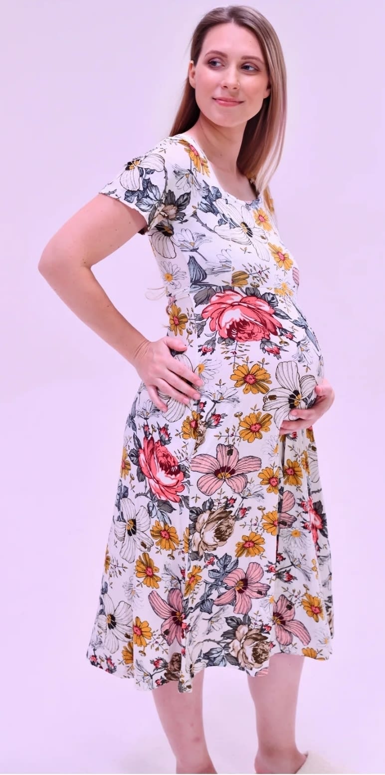 Cassidy Labor & Postpartum Gown Vintage Floral – Lila
