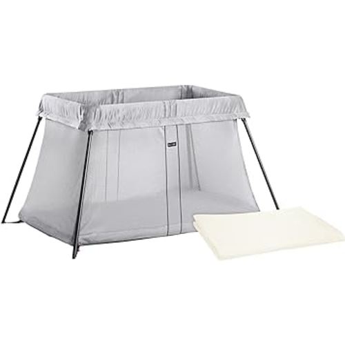 BABYBJORN Travel Crib Light - Silver + Fitted Sheet Bundle Pack