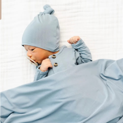 Leo Newborn Hat Bundle (Top + Bottom)