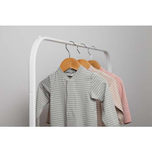 Magnetic stripe romper