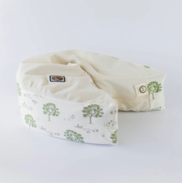 organic nesting pillow in central park