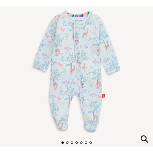 Magnetic Footie with Ruffle – Magnetic Me