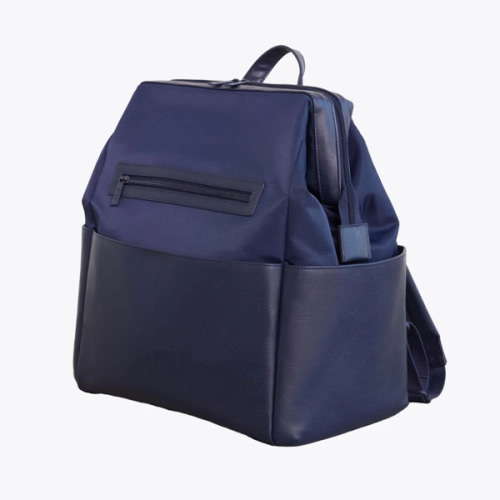 BÉIS 'The Backpack Diaper Bag' in Navy - Diaper Backpack Bag in Navy